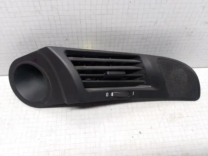 BMW 5 E39 (1996 - 2003) 8391174 Боковой воздушный дефлектор — фото 1