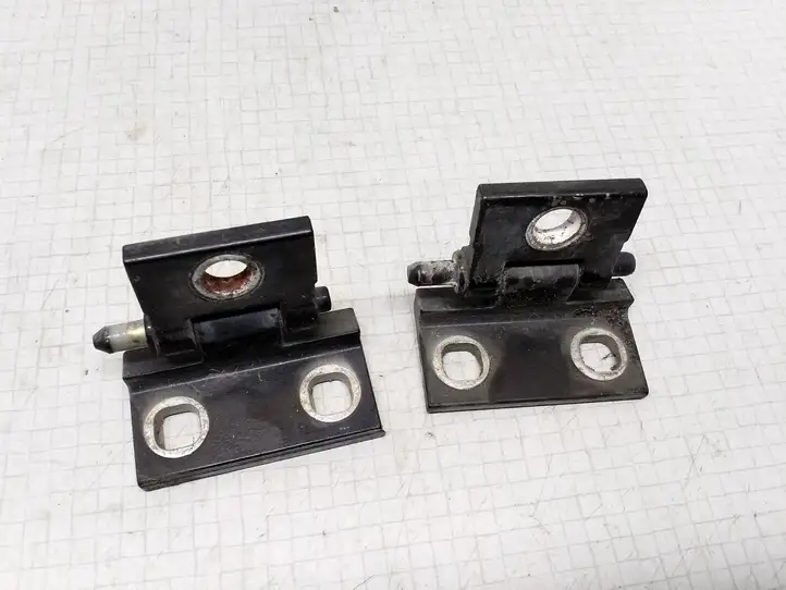 Volvo S60 (2000 - 2004)   Комплект петель передней двери