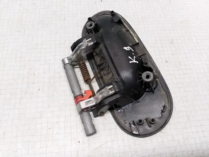 Nissan Almera N16 (2000 - 2010) Наружная ручка задней двери — фото 2