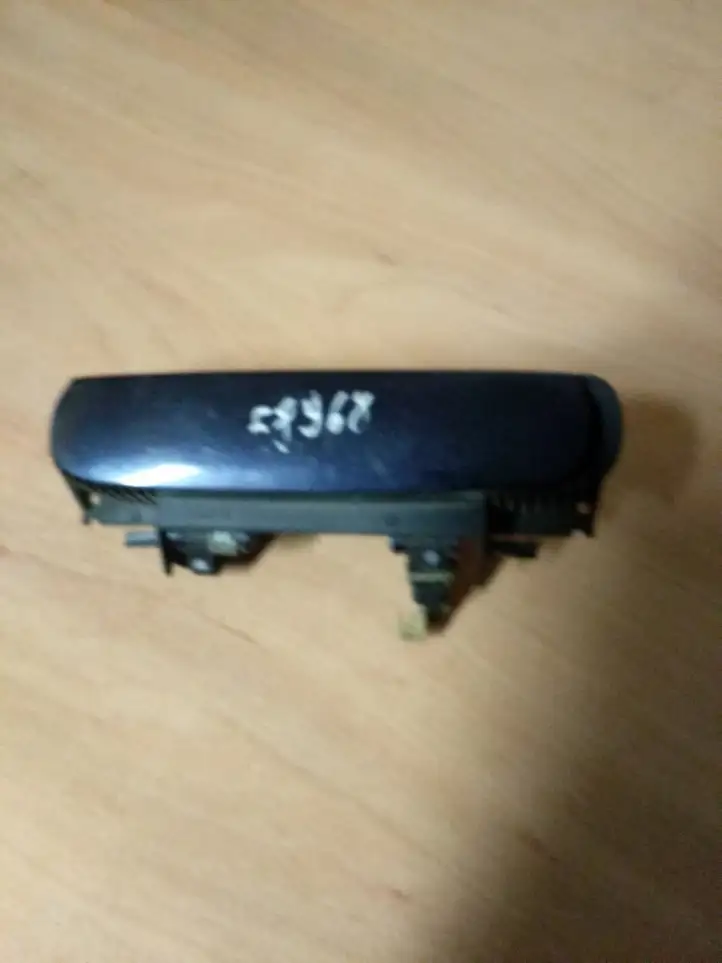 Audi A6 S6 C5 4B (1997 - 2001) 4B0839885 Наружная ручка задней двери — фото 1