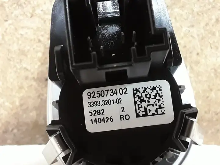 BMW 3 F30 F35 F31 (2012 - 2018) 9250734 Включатель зажигания и стартера — фото 3