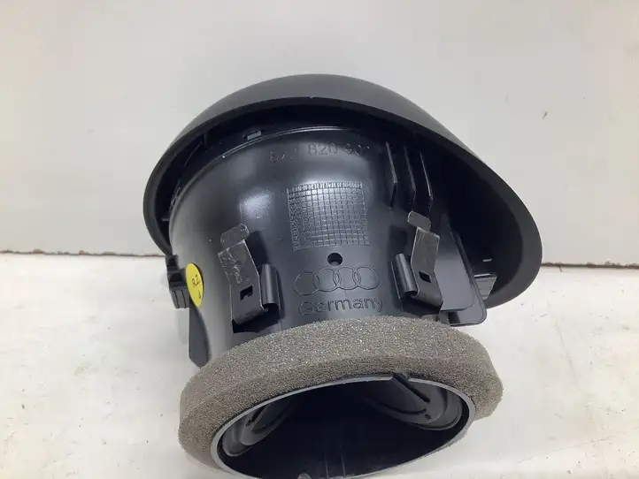 Audi A1 (2010 - 2014) 8X1820902 Боковой воздушный дефлектор — фото 3