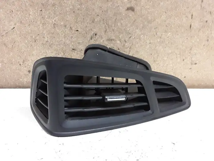 Ford Focus (2011 - 2015) BM51B018B08AF Боковой воздушный дефлектор — фото 1