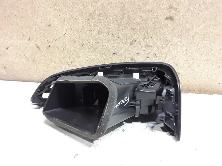 Ford Focus (2011 - 2015) BM51B018B08AF Боковой воздушный дефлектор — фото 2
