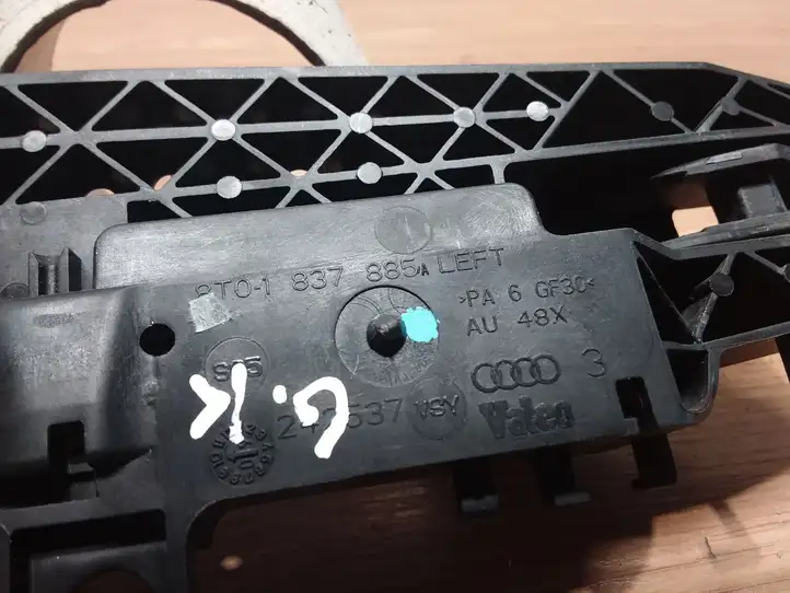 Audi A4 (2007 - 2011)  8T01837885 Наружная ручка