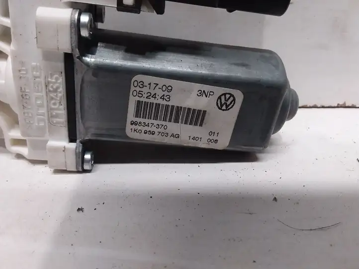 Volkswagen Golf V (2003 - 2009) 1K0959703AG Стеклоподъемник задней двери — фото 4
