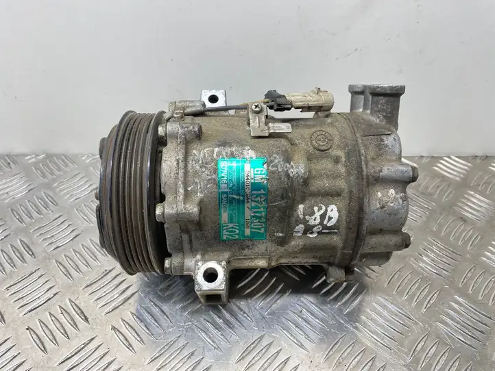 Opel Vectra C (2005 - 2009) 13217307 Компрессор (насос) кондиционера воздуха — фото 1