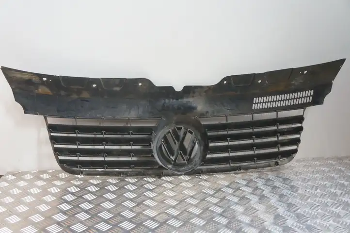 Volkswagen Transporter - Caravelle T5 (2003 - 2009) 7H0807101 Верхняя решетка радиатора — фото 4