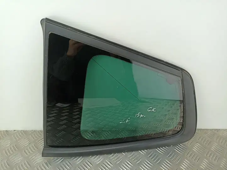 Opel Zafira C (2014 - 2016) 43R001667 Заднее боковое стекло — фото 1