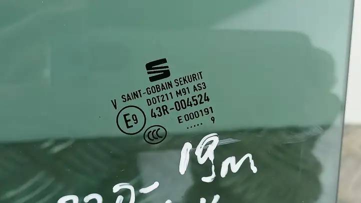 Seat Ibiza V (KJ) (2017 - ) 43R004524 Стекло задней двери — фото 2