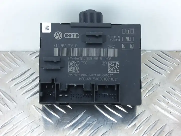 Audi A5 8T 8F (2007 - 2011) 8T0959795B Блок управления дверью — фото 1