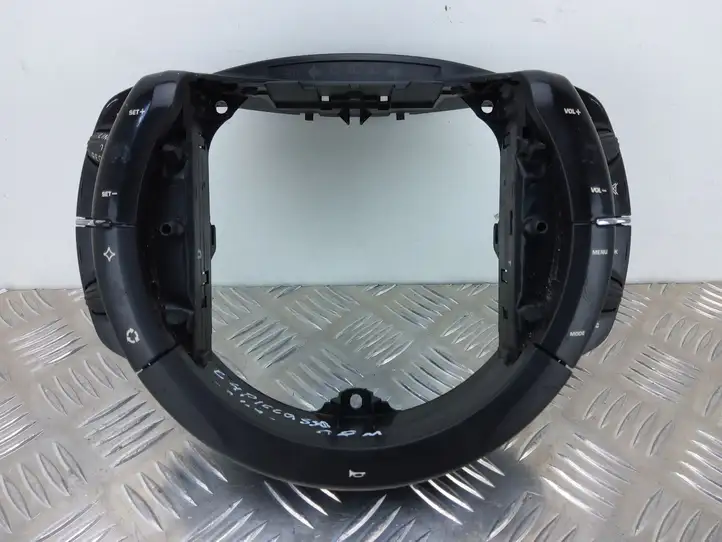 Citroen C4 I Picasso (2006 - 2013) 96624938XT Кнопки на рулевом колесе — фото 1