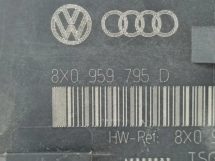 Audi A1 (2010 - 2014) 8X0959795D Блок управления дверью — фото 2