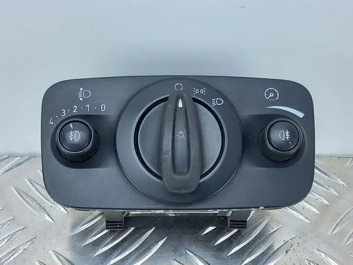Ford Mondeo MK IV (2007 - 2014) 8G9T13A024AA Включатель фонарей — фото 1