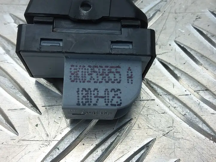 Audi A5 8T 8F (2007 - 2011) 8K0959855 Кнопка стеклоподъемников — фото 3