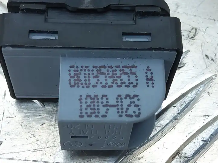 Audi A5 8T 8F (2007 - 2011) 8K0959855 Кнопка стеклоподъемников — фото 3