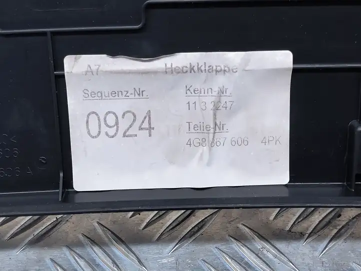 Audi RS7 C7 (2014 - 2018) 4G8867606 Прочая отделка багажника — фото 2