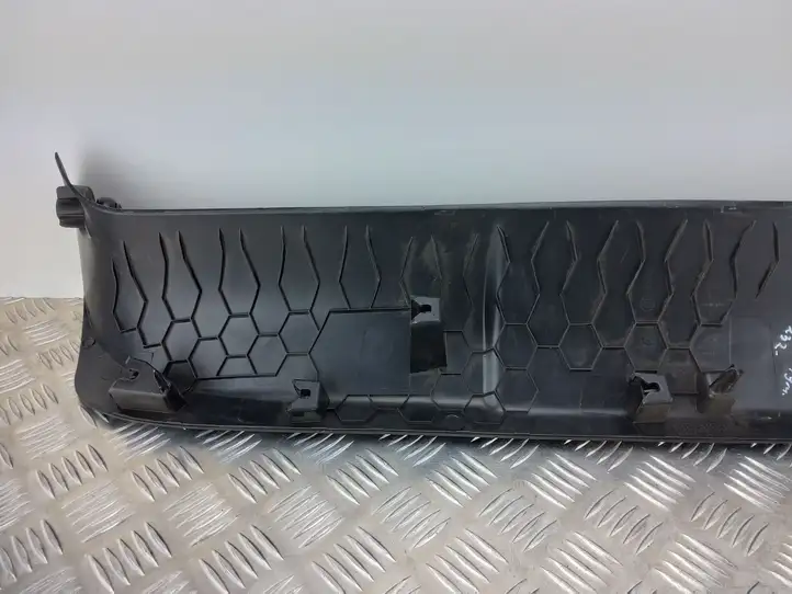 Peugeot 3008 II (2016 - 2023)  9816068477 Крышка