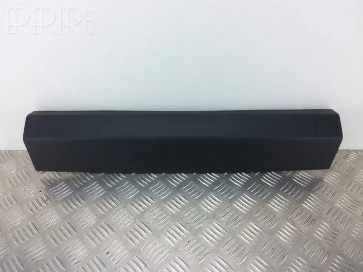 Peugeot 5008 (2017 - 2020)  9814250177 Отделка порога багажника