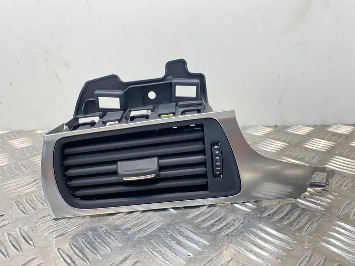 Audi RS7 C7 (2014 - 2018) 4G1820901 Боковой воздушный дефлектор — фото 1