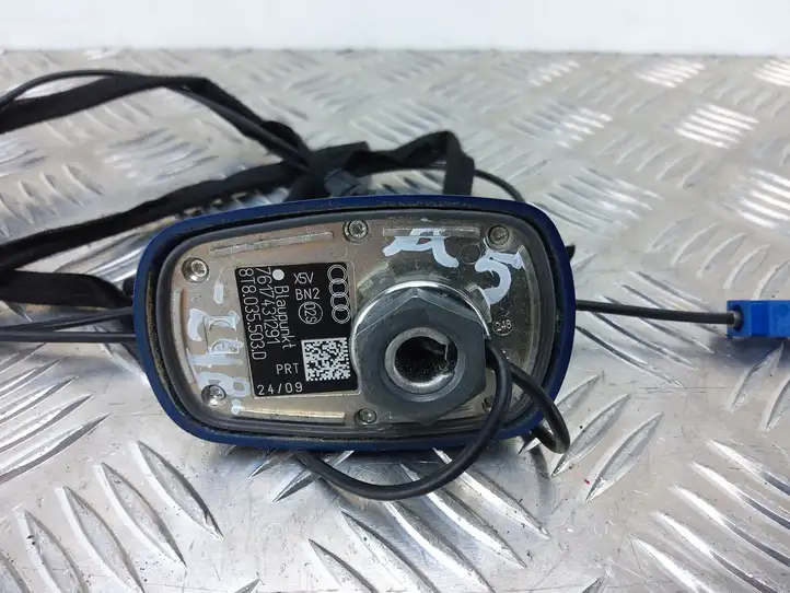Audi A5 8T 8F (2007 - 2011) 8T8035503D GPS антенна — фото 2