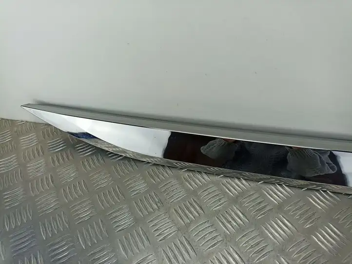Peugeot 2008 I (2013 - 2019) 9806404777 Молдинг крыши — фото 2