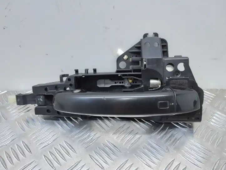 Audi A8 S8 D4 4H (2010 - 2014) 8T0837167A Наружная ручка задней двери — фото 1