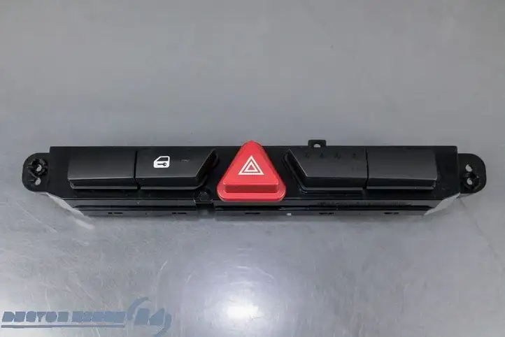Kia Ceed (2006 - 2010) 937001H000 Другие включатели / ручки/ переключатели — фото 1