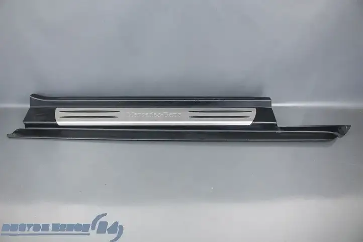 Mercedes-Benz SLK R171 (2005 - 2011) 1716800235RE Внутренняя отделка переднего порога — фото 3