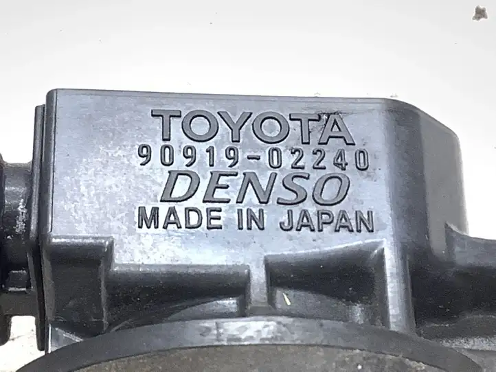 Toyota Prius (XW20) (2003 - 2009) 9091902240 Катушка зажигания — фото 3