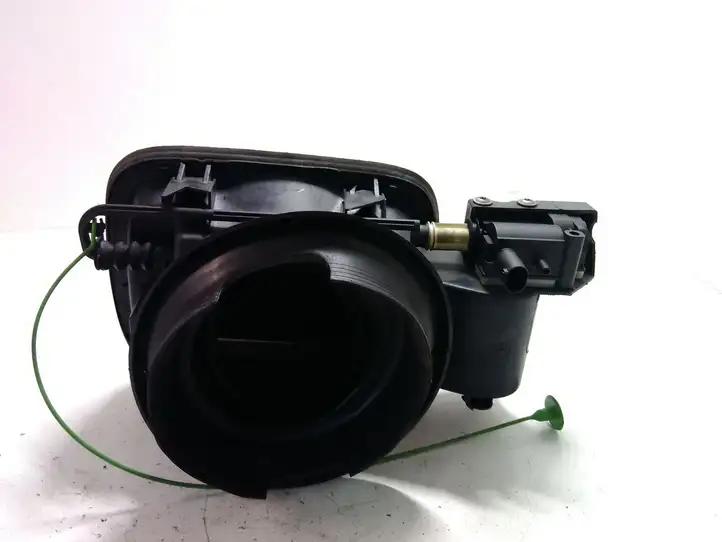 BMW X1 E84 (2009 - 2015) 51172990139 Крышка топливного бака — фото 2