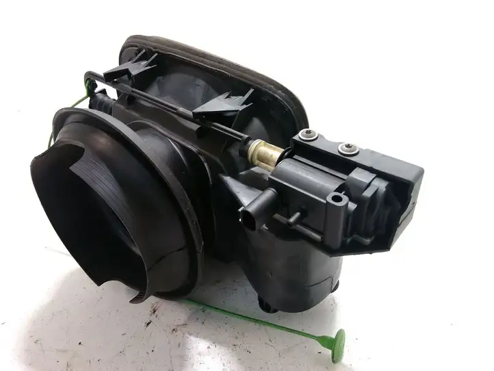 BMW X1 E84 (2009 - 2015) 51172990139 Крышка топливного бака — фото 4