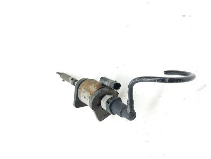 Volkswagen Touareg II (2010 - 2018) 8K0963303 Топливный насос Webasto — фото 1