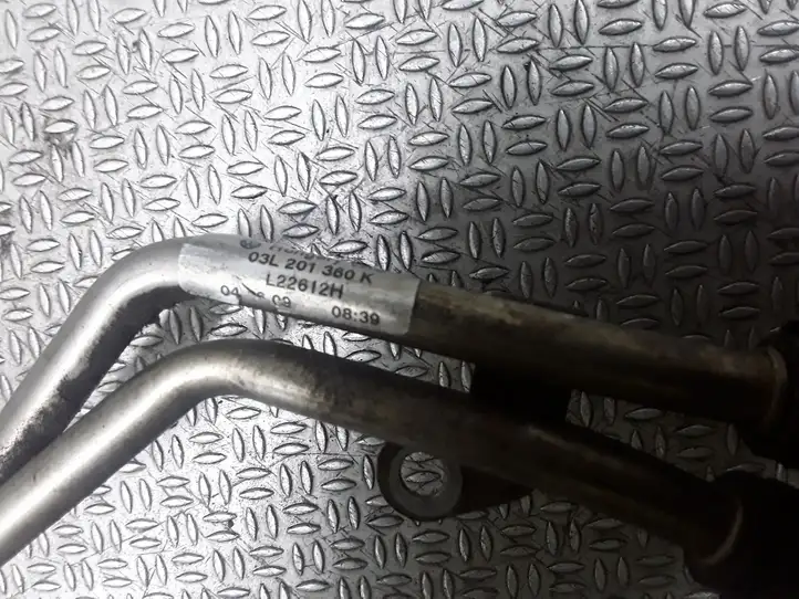 Seat Exeo (3R) (2008 - 2013) 03L201360K Трубки и шланги — фото 2