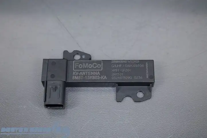 Ford Focus Grand C-MAX (2010 - 2019) 8M5T15K603KA Радиоантенна — фото 1