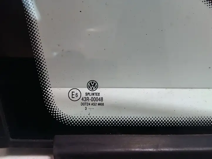 Volkswagen Touran I (2003 - 2010) 43R00048 Треугольное стекло кузова — фото 4