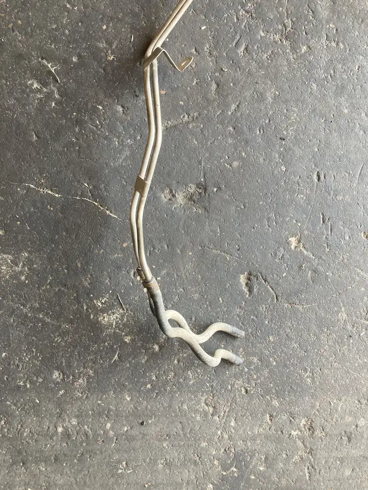 Kia Sportage (2008 - 2010)  3924027280 Трубка (трубки)/ шланг (шланги)