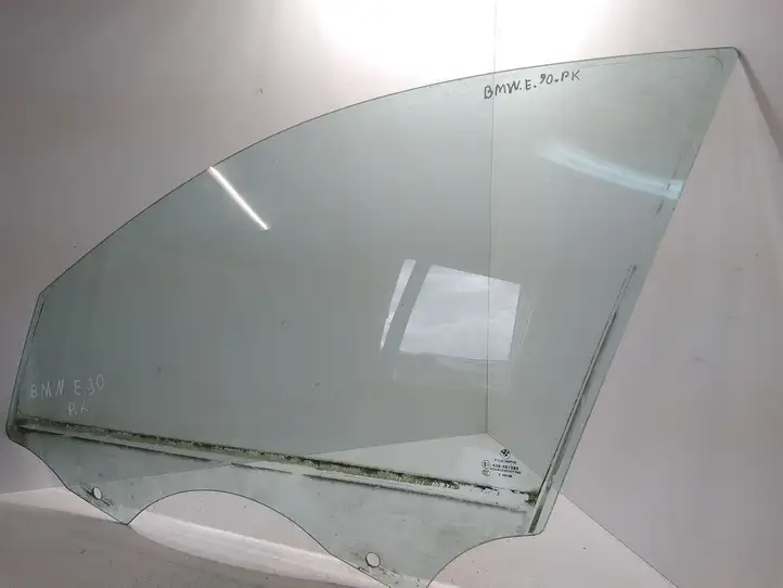 BMW 3 E90 E91 (2005 - 2012)   Основное стекло передних дверей (четырехдверного автомобиля)
