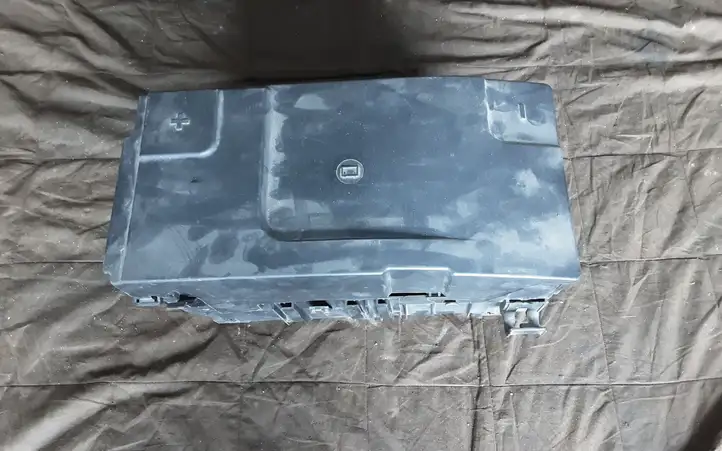 Opel Insignia A (2008 - 2017) 13330946 Ящик аккумулятора — фото 2
