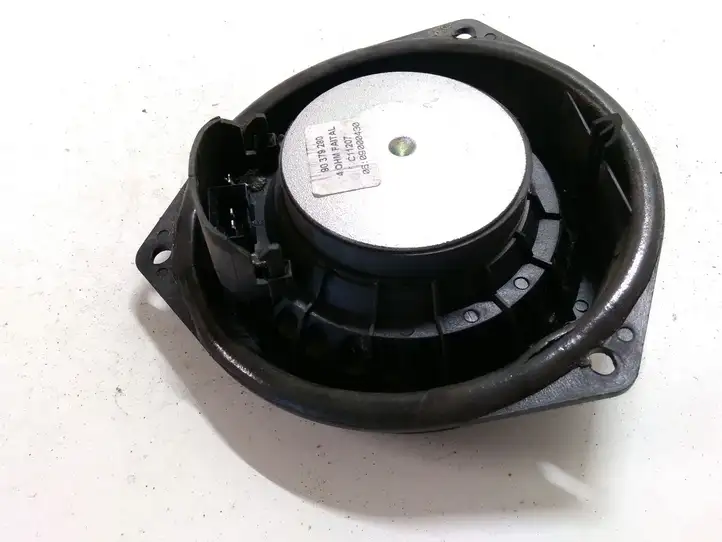Opel Zafira B (2006 - 2008) 90379280 Динамики задних дверей — фото 2