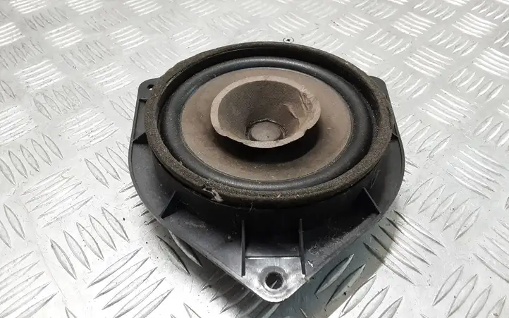 Toyota Avensis T250 (2003 - 2006) 8616002380 Динамики задних дверей — фото 1