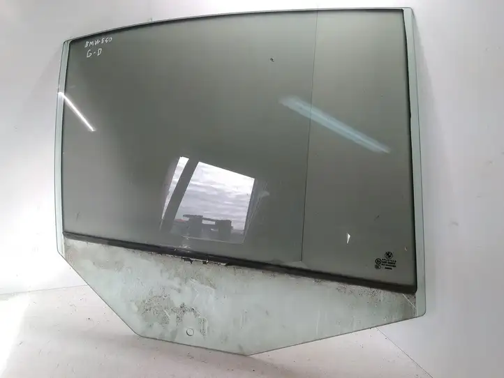 BMW 5 E60 E61 (2004 - 2010)   Основное стекло задних дверей