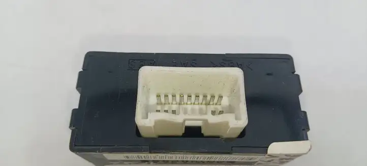 Toyota Corolla Verso E121 (2001 - 2004) 8978013010 Блок иммобилайзера — фото 3