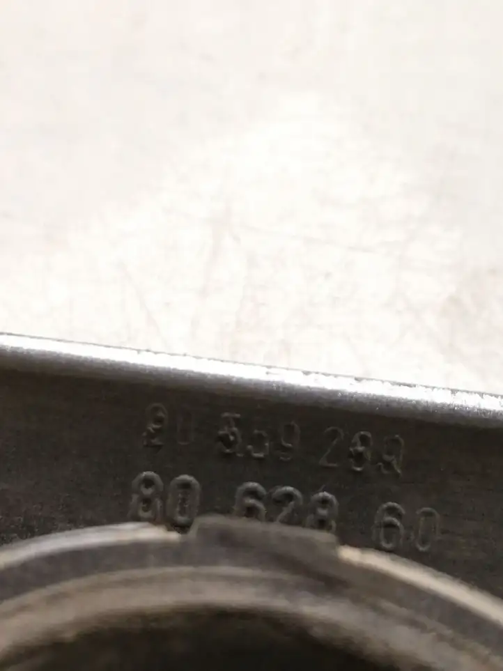 Opel Astra G (1998 - 2004) 90559289 Подсветка номера — фото 3