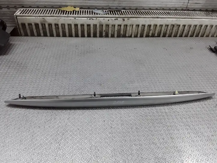 Mitsubishi Grandis (2003 - 2012) MN1295678 Подсветка номера — фото 2