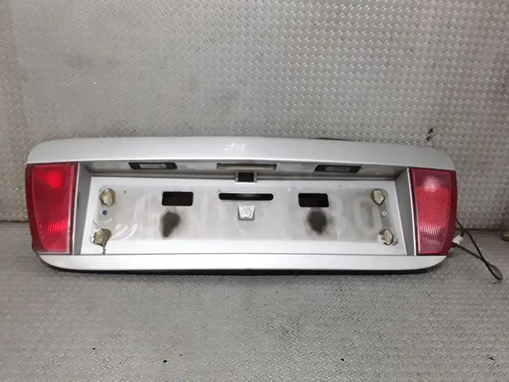 Nissan Primera (2001 - 2008) 90810AU400 Подсветка номера — фото 1