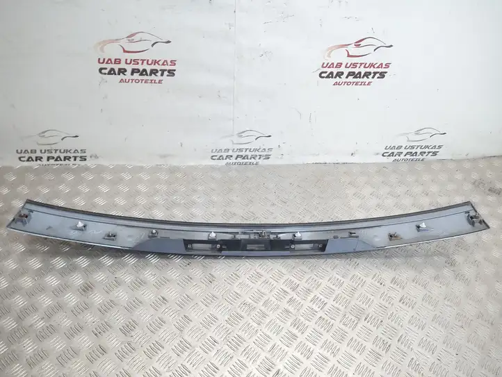 Subaru Forester SH (2008 - 2013) Подсветка номера — фото 3