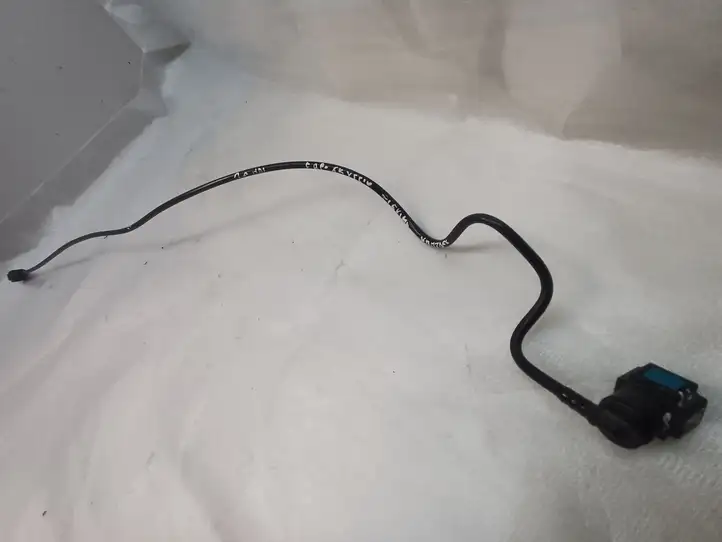 Peugeot 3008 II (2016 - 2023)  100116749 Трубка подачи жидкости FAP