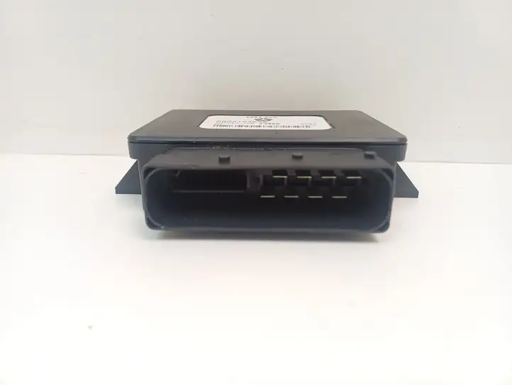Jeep Cherokee (2013 - 2017) EPB4ECU Блок управления стояночным тормозом (EPB) — фото 2