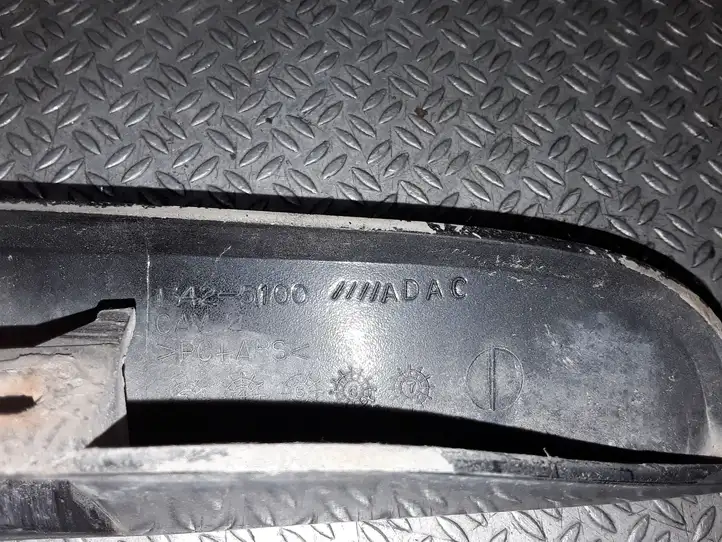 Chrysler Pacifica (2003 - 2008) 13425100 Подсветка номера — фото 3